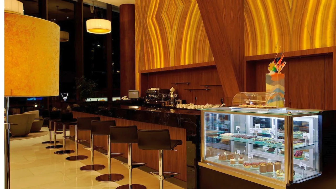 الفندق كراون بلازا حربيه - إسطبول